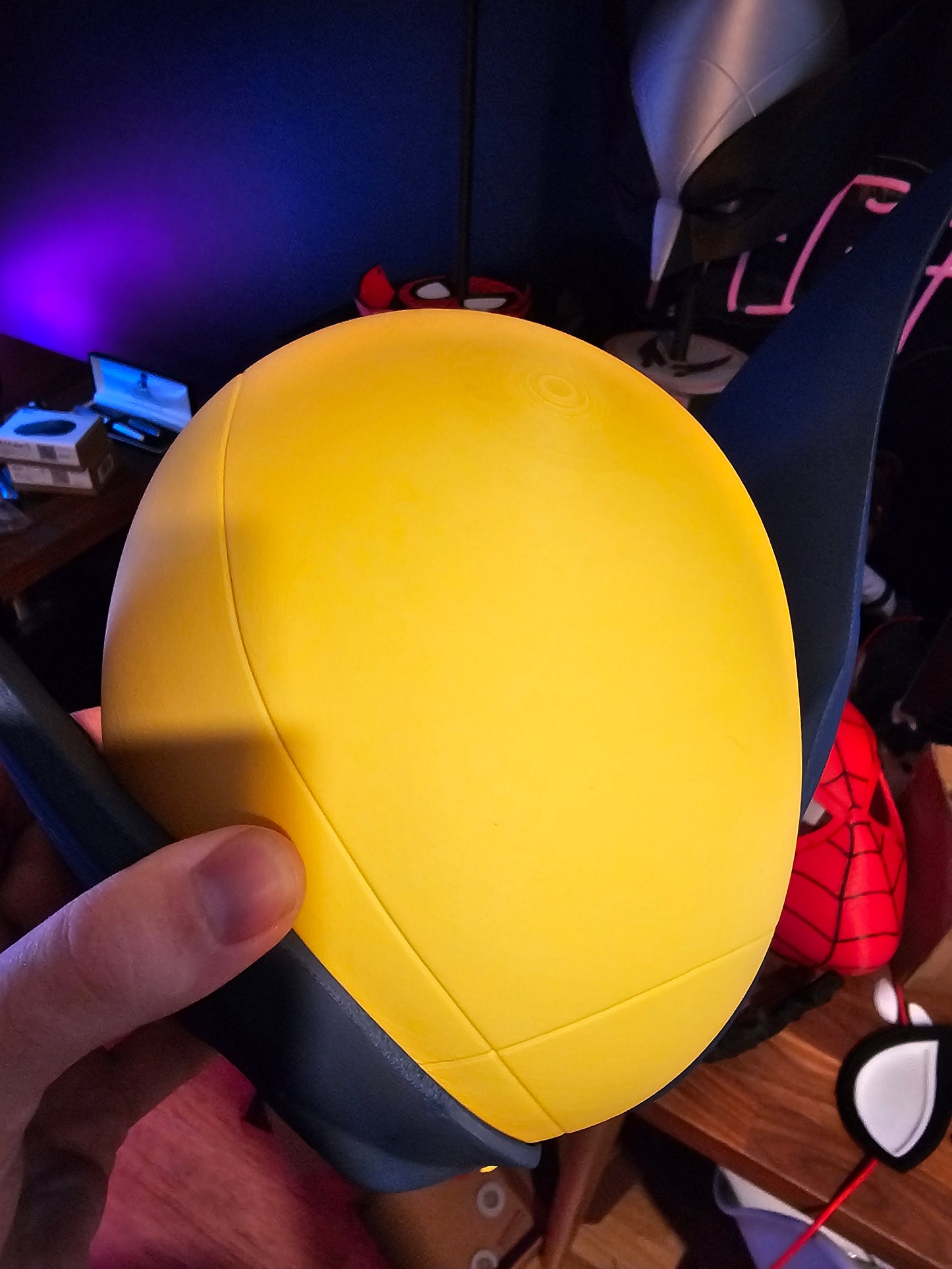 Smooth Helmet