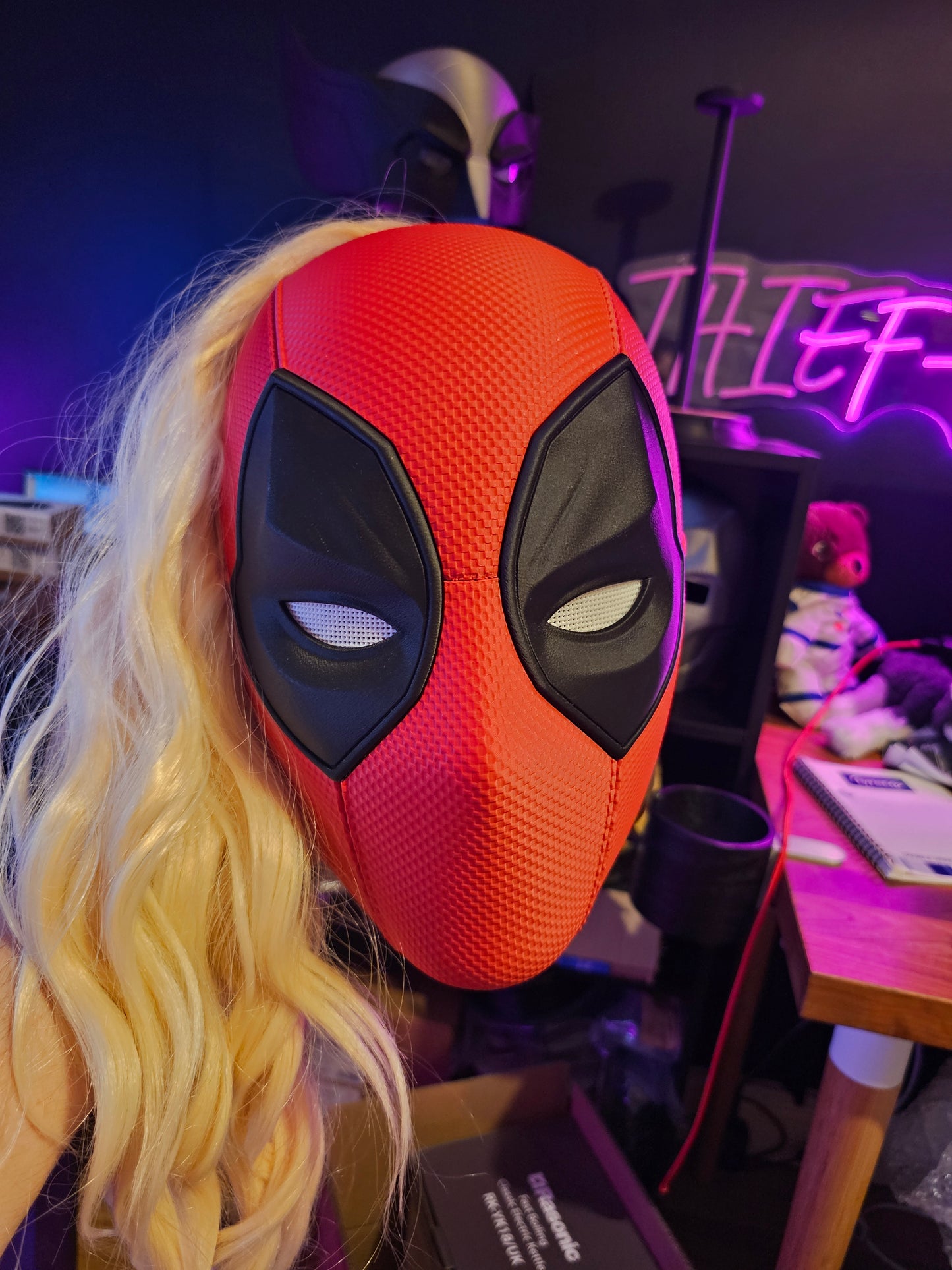 3. Ladypool Lady Deadpool 3 Mask Cowl Helmet Deadpool and Wolverine Custom Replica Cosplay