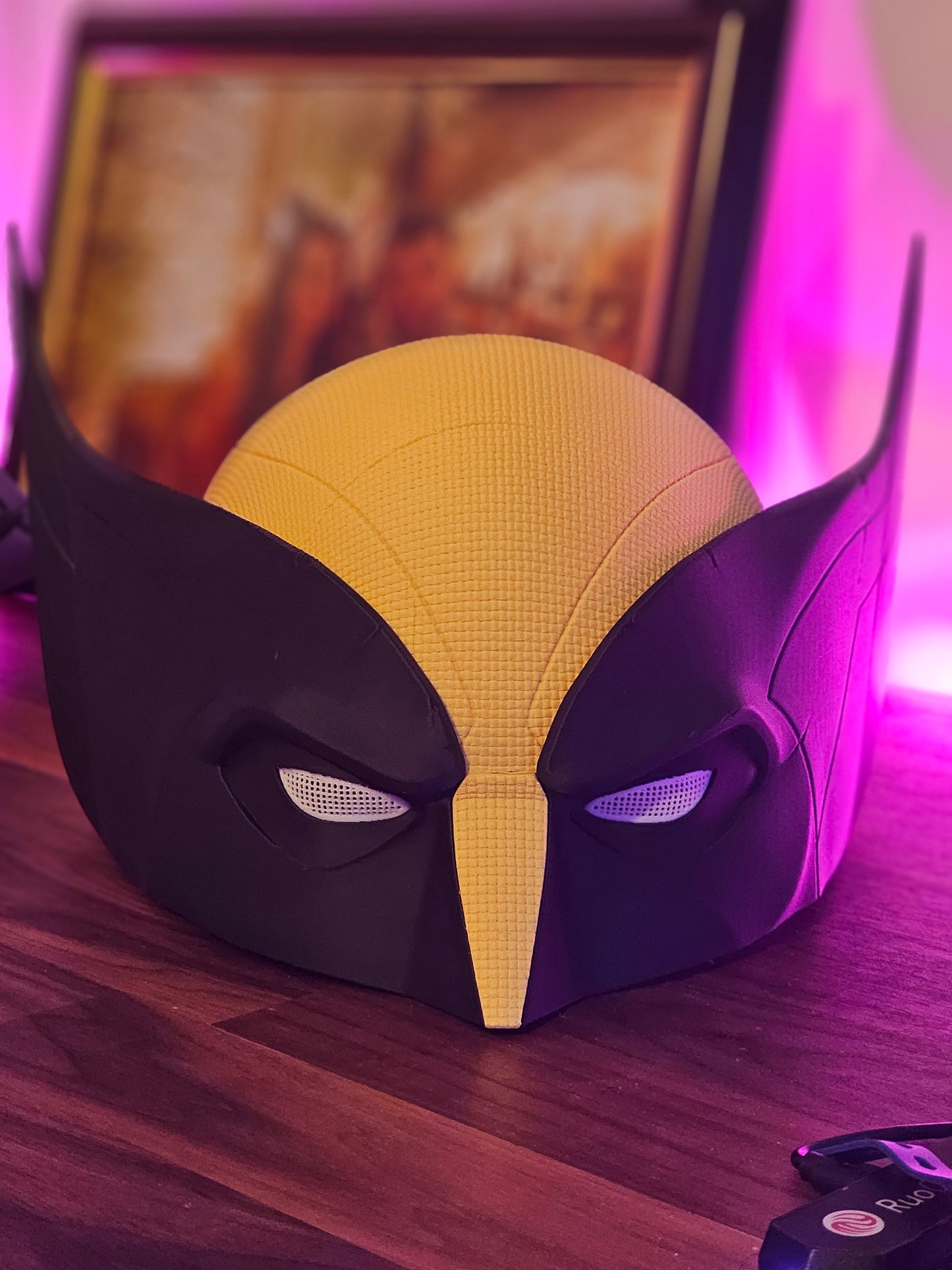 1. Wolverine Mask Cowl Helmet Deadpool 3 Replica Cosplay